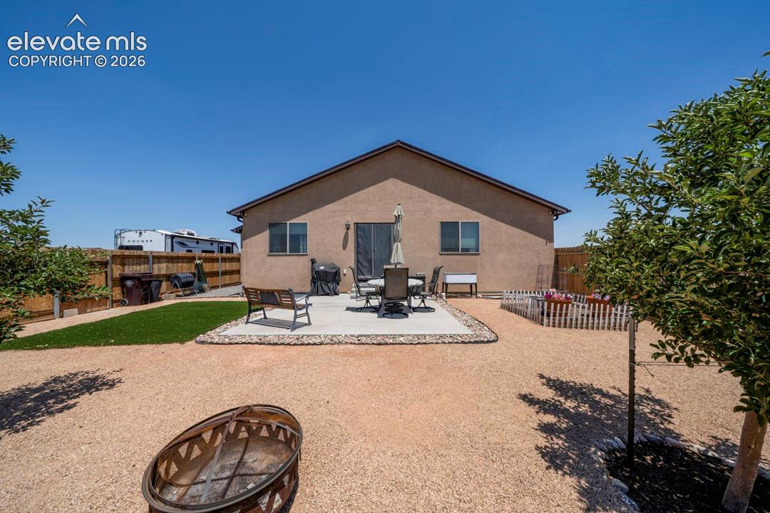 1005 N Kirkwood Dr, Pueblo, CO 81007