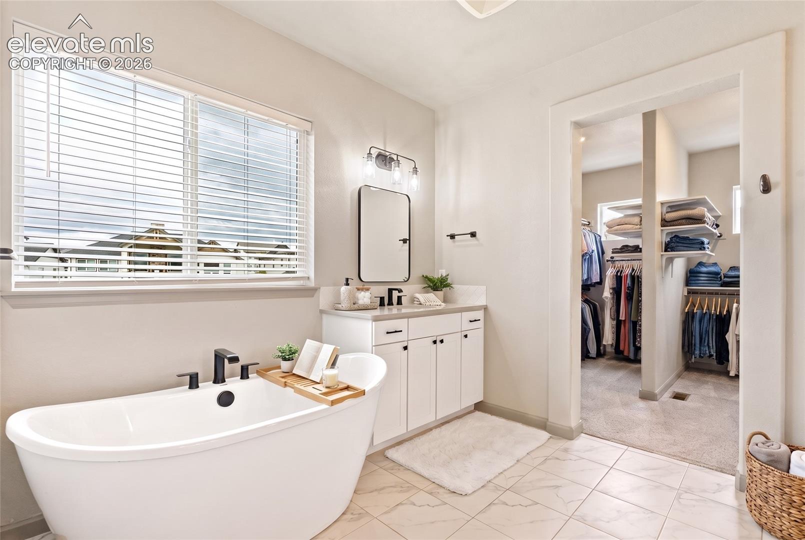 Photo 10 of 830 Sword Dancer Drive, Colorado Springs