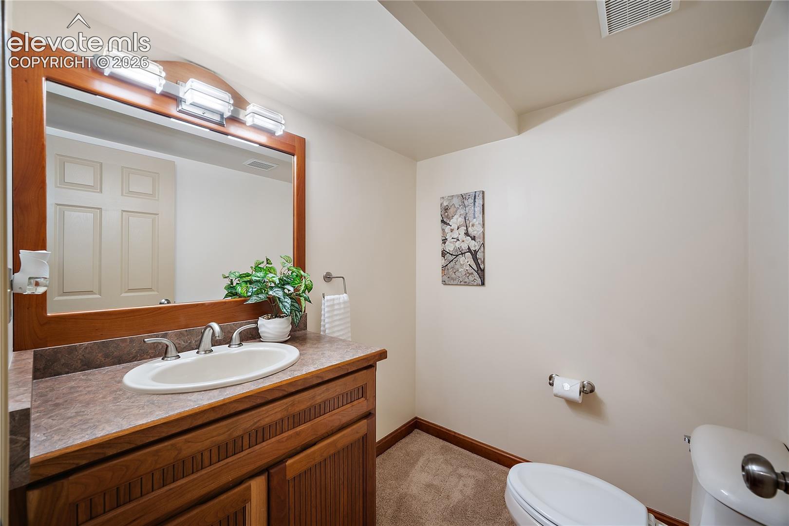 1/2 bath
