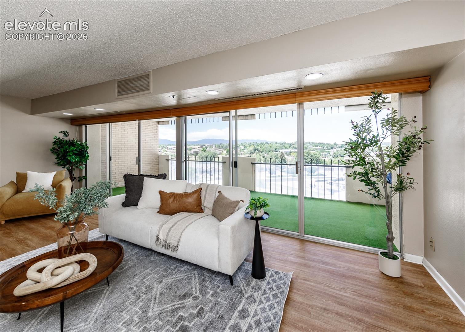 Photo 9 of 411 Lakewood Circle #C502, Colorado Springs