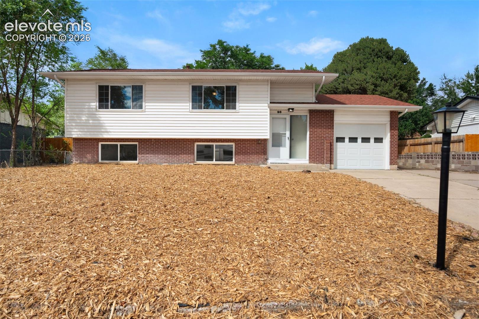 98 Landoe Ln, Colorado Springs, CO 80911