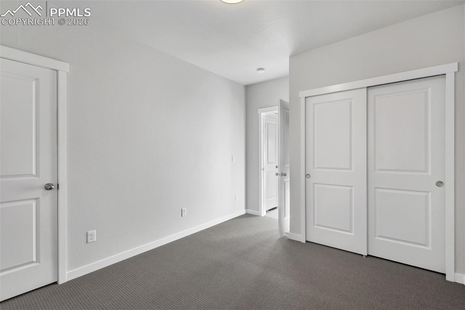 Lower level unit