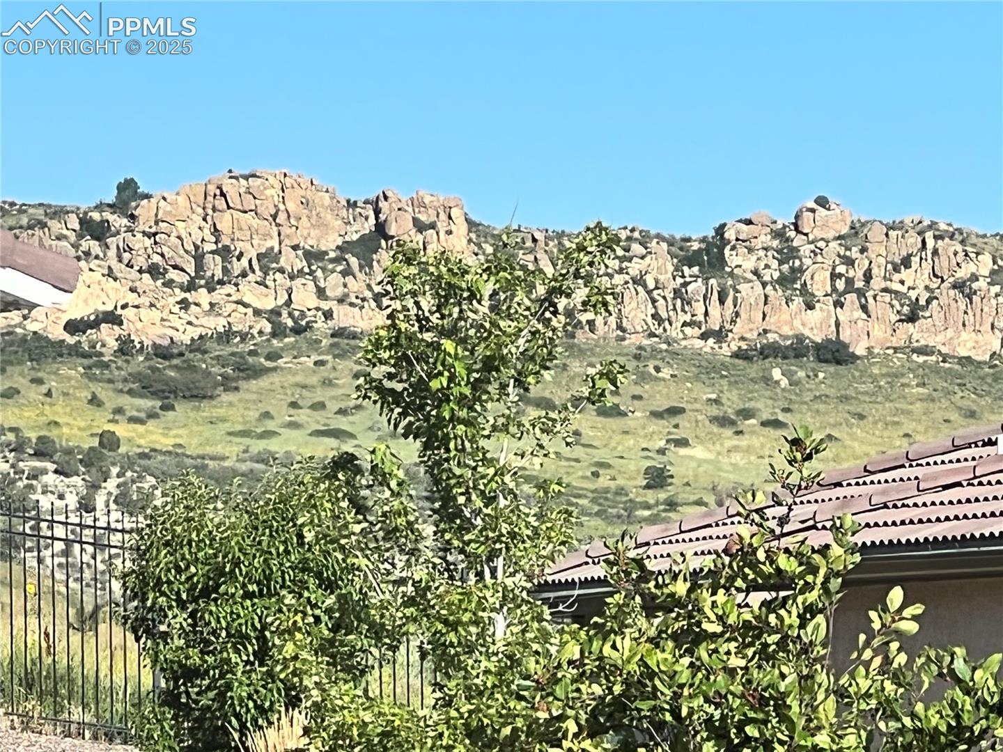 Photo 9 of 1971 Lone Willow View, Colorado Springs