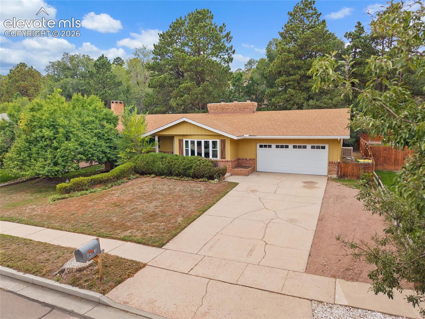 2728 Flintridge Drive