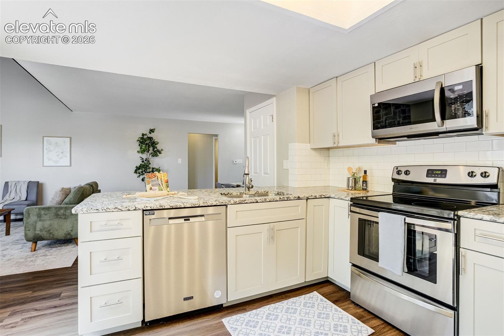 Photo 8 of 314 Cobblestone Drive, Colorado Springs