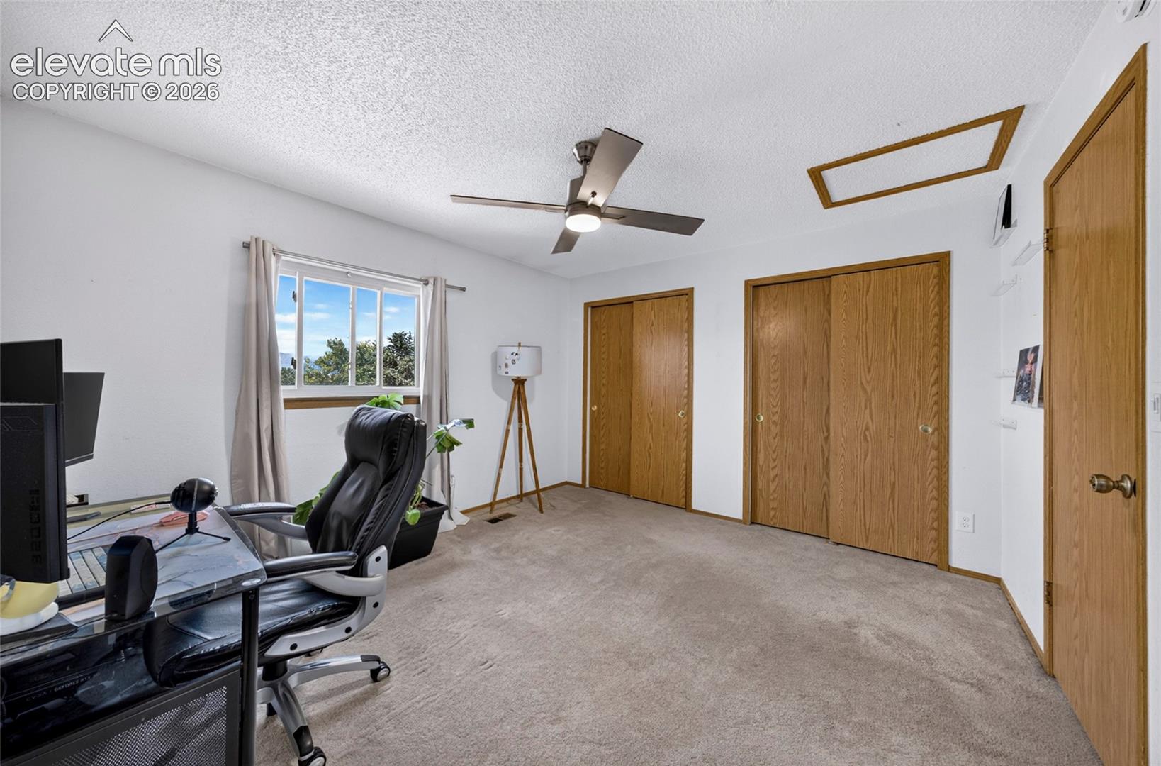 Bedroom Two /Home Office