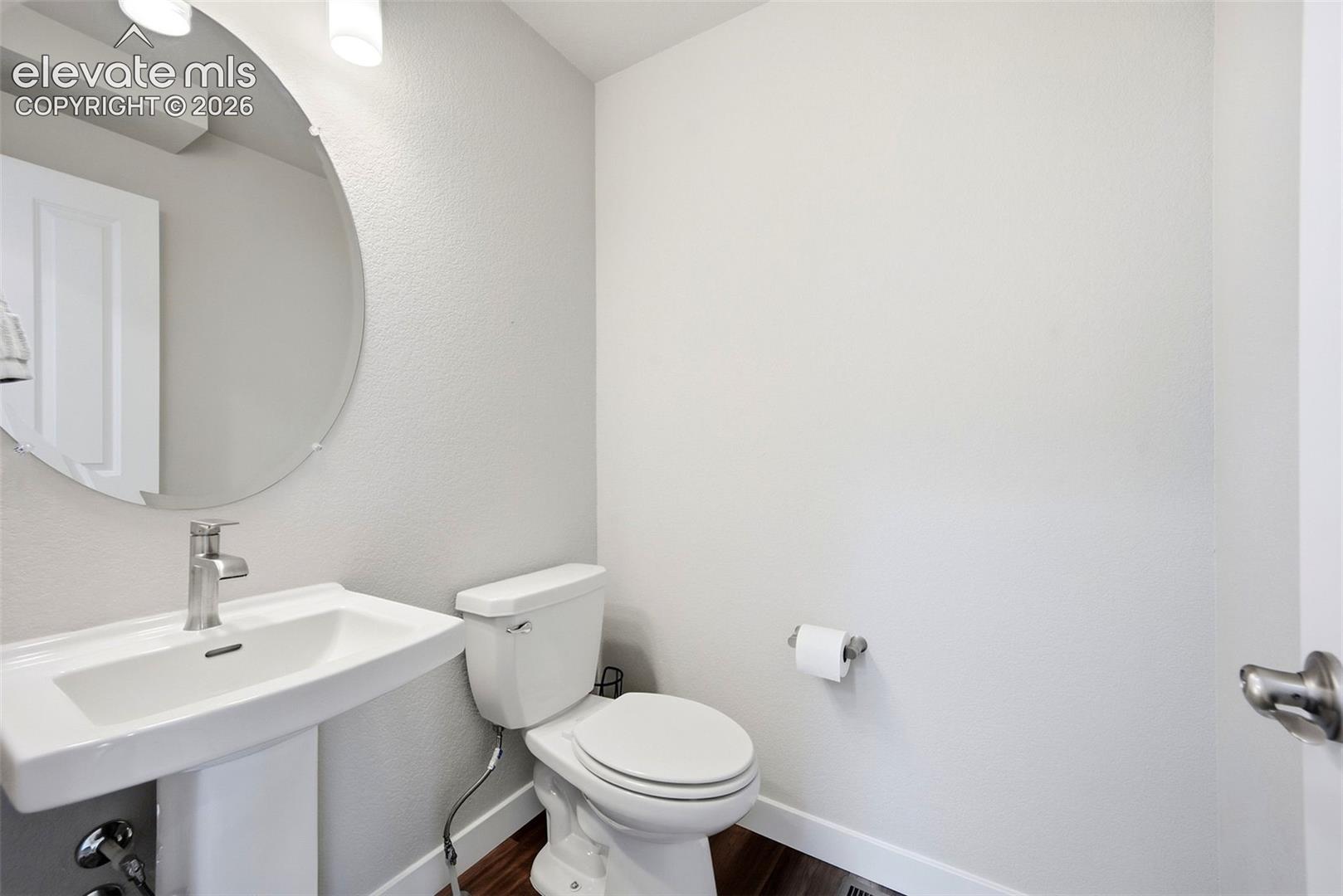 1/2 bath