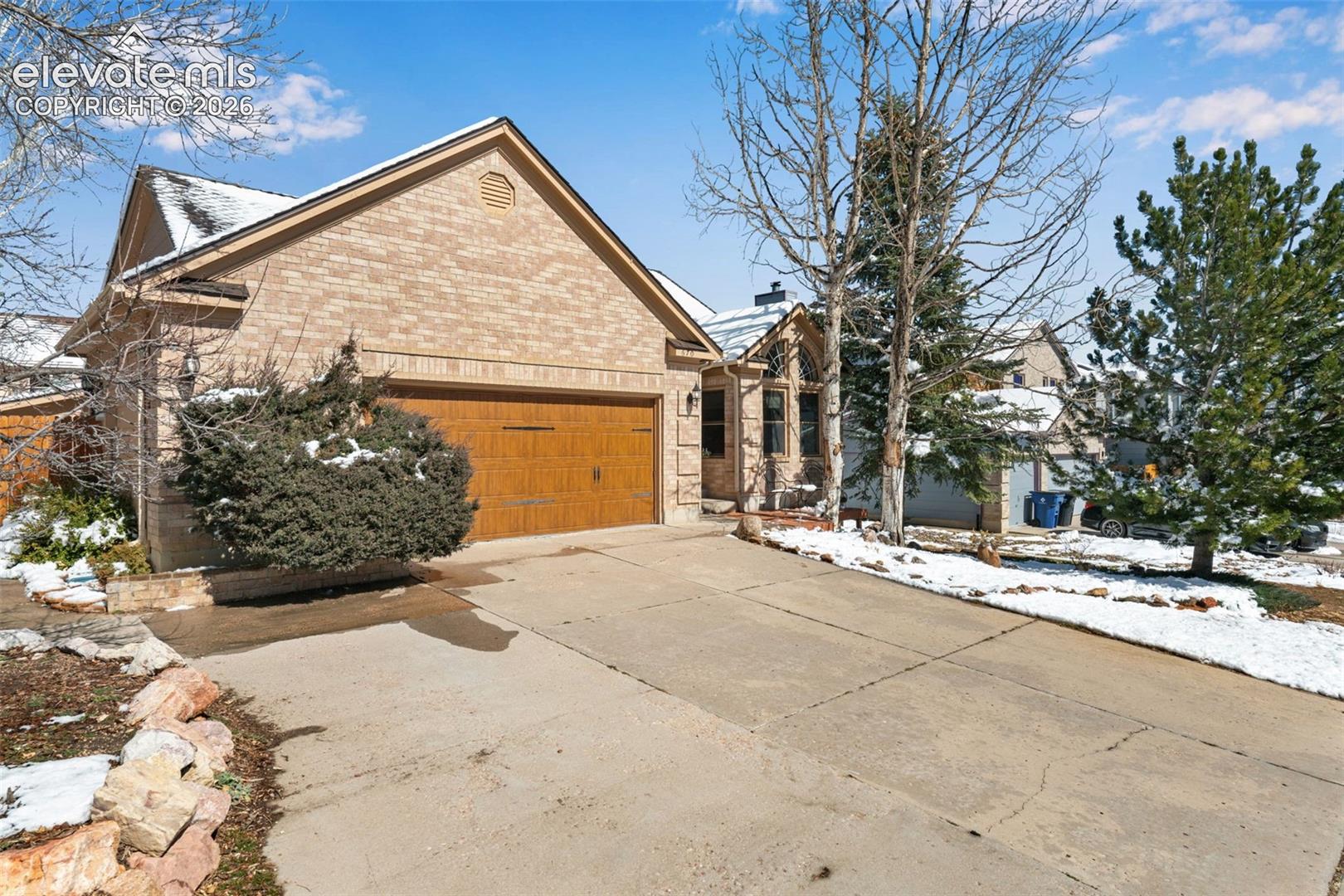 670 Fernglen Ct, Colorado Springs, CO 80906