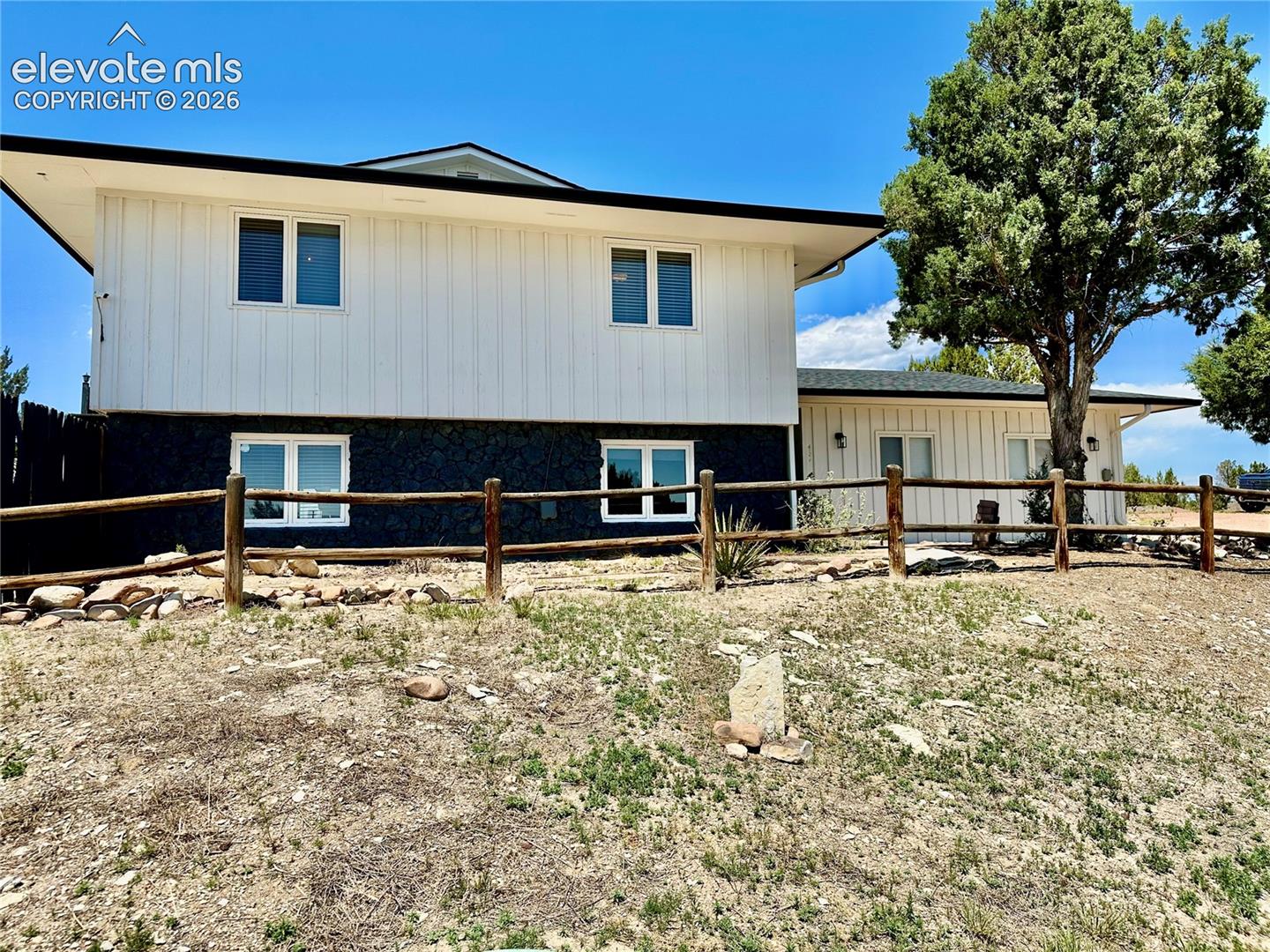 439 S Arriba Dr, Pueblo West, CO 81007