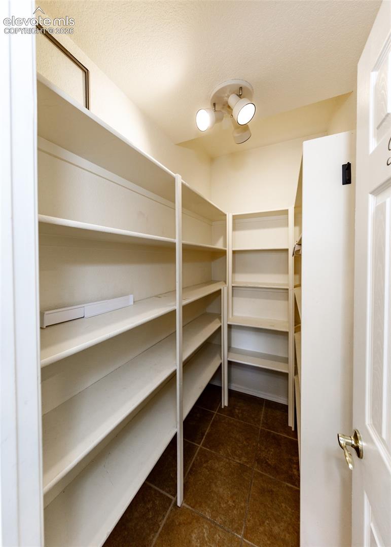 Walk-in storage space 