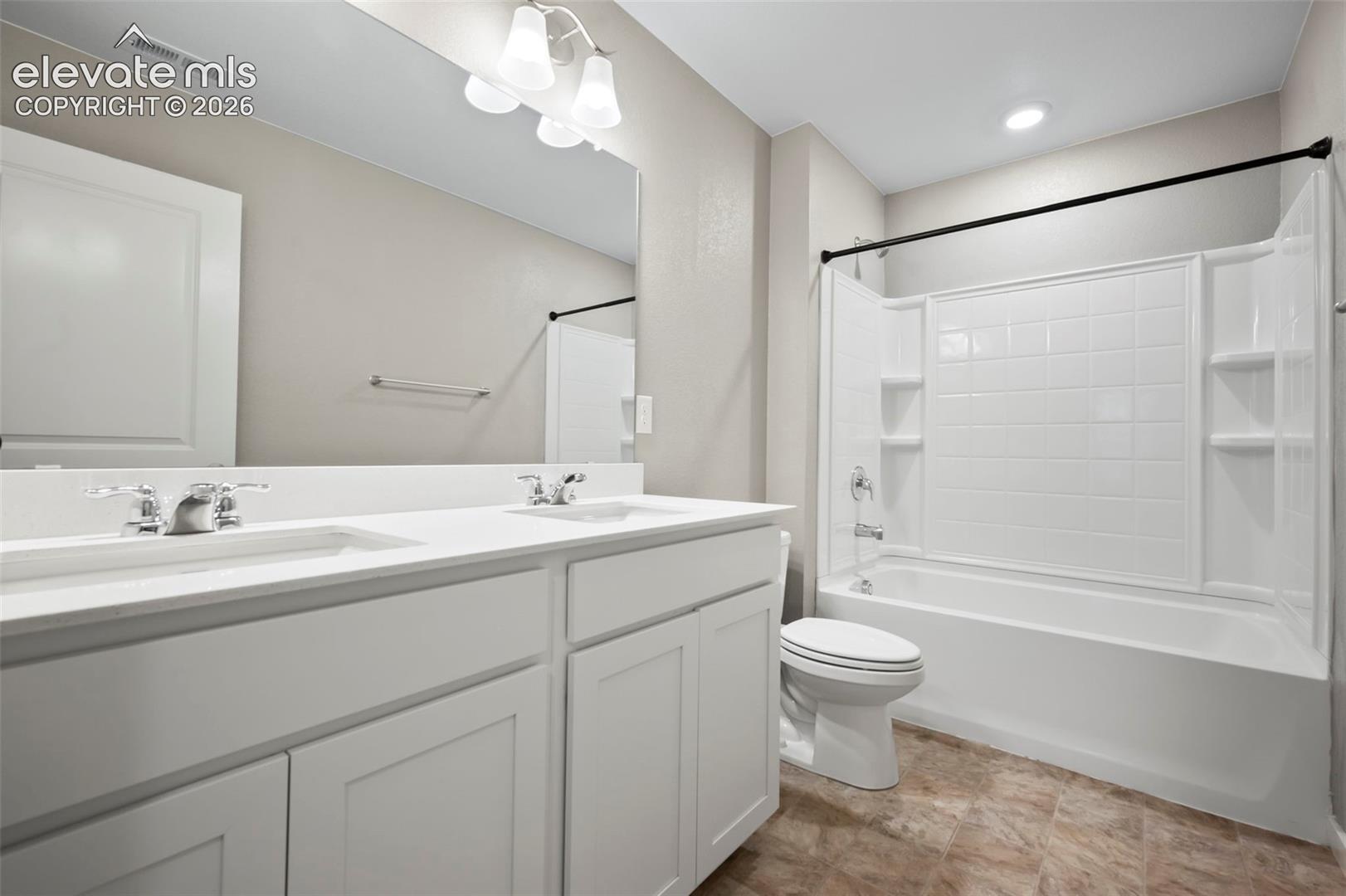 Upper Level Bath
