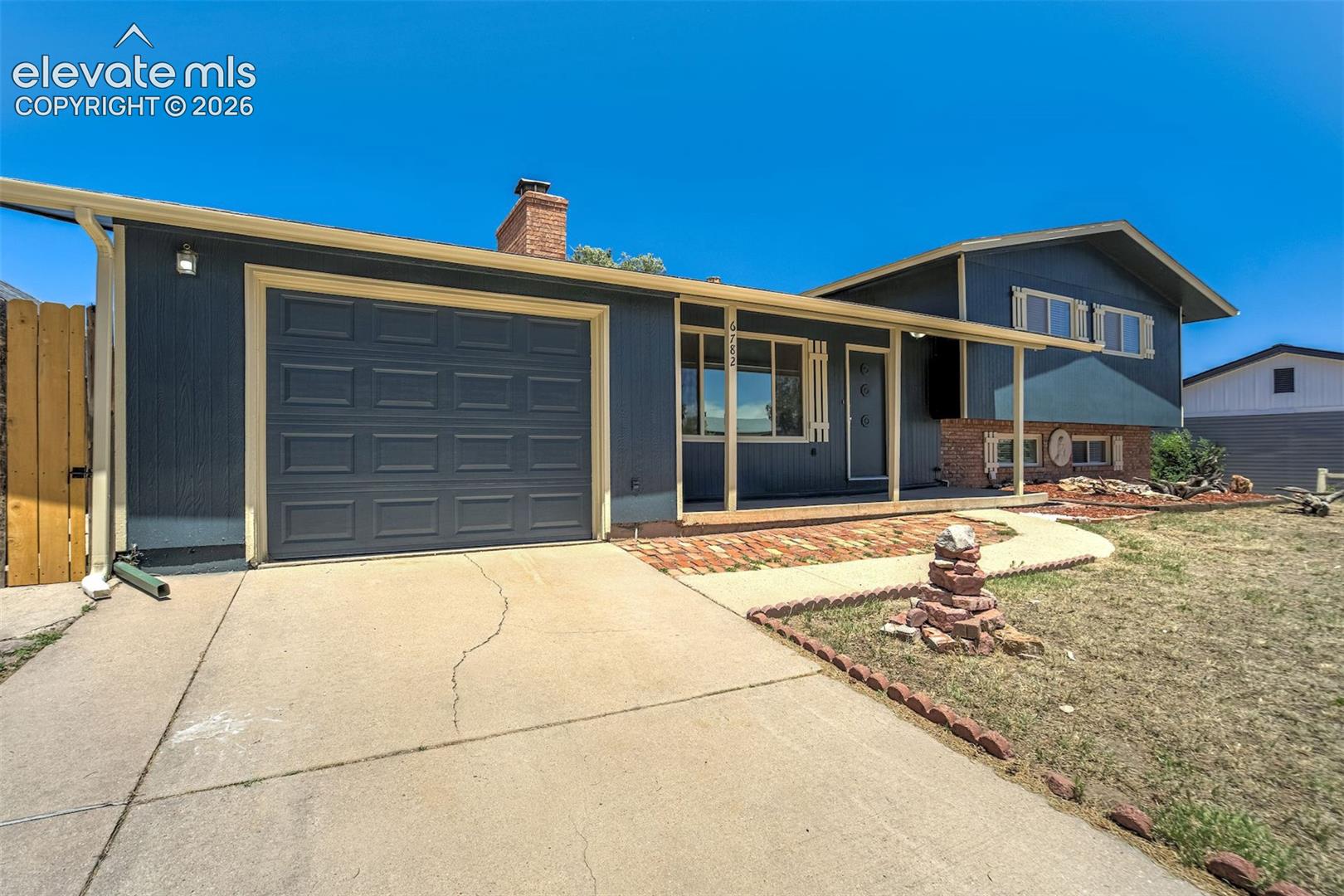 6782 Dale Rd, Colorado Springs, CO 80915
