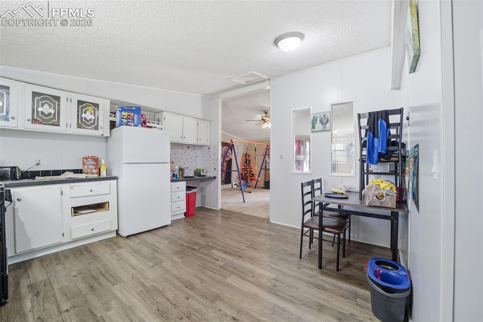 Photo 9 of 2935 Blue Spruce Drive, Colorado City