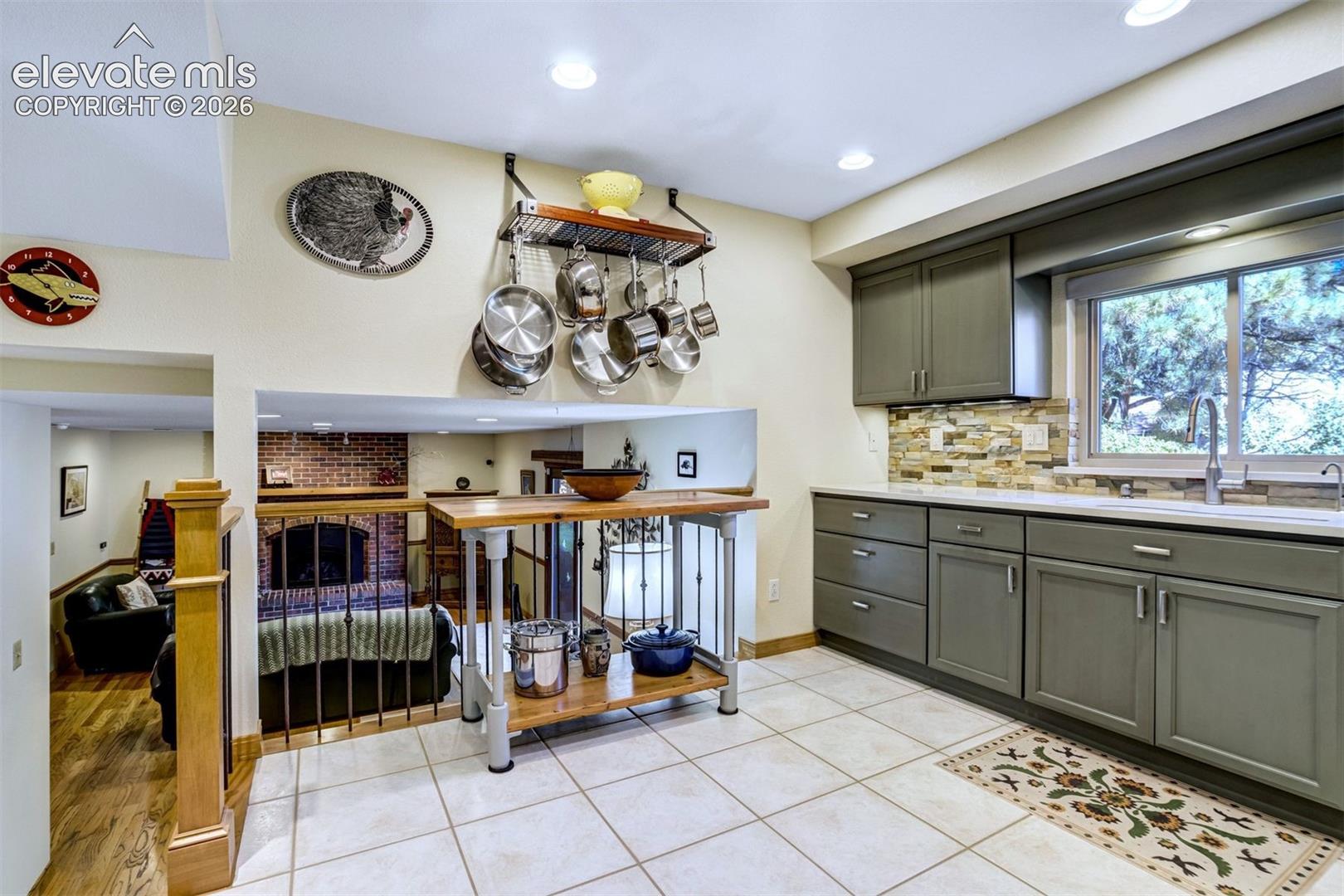 Photo 17 of 1132 War Eagle Court, Colorado Springs