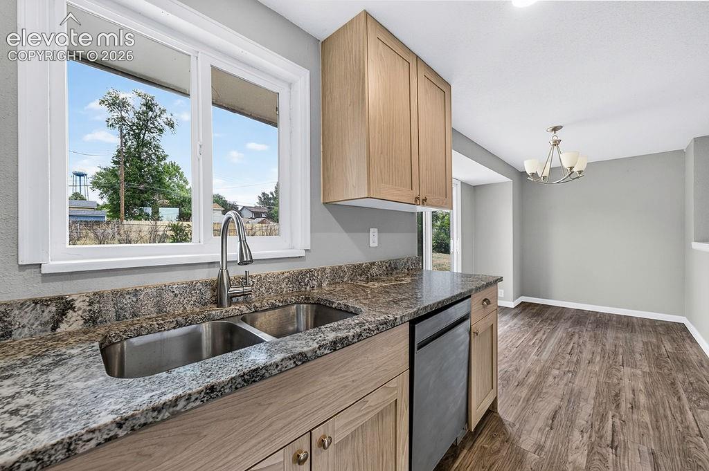 Photo 22 of 320 Cranbrook Circle, Colorado Springs