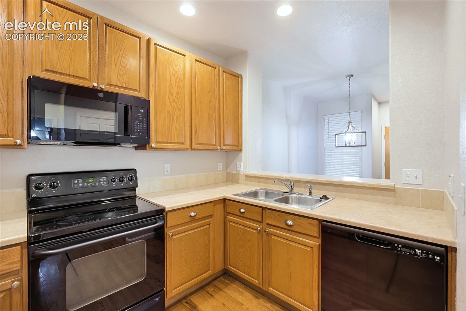 Photo 7 of 3943 Diamond Ridge View, Colorado Springs