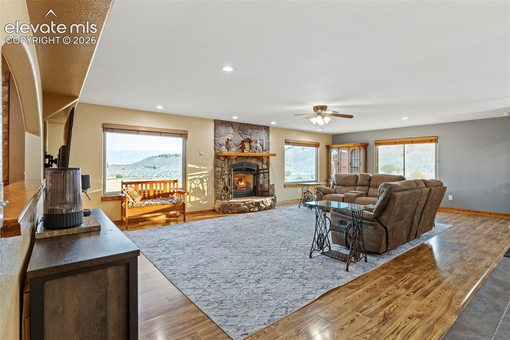 Photo 20 of 507 Van Egmond Drive, Penrose