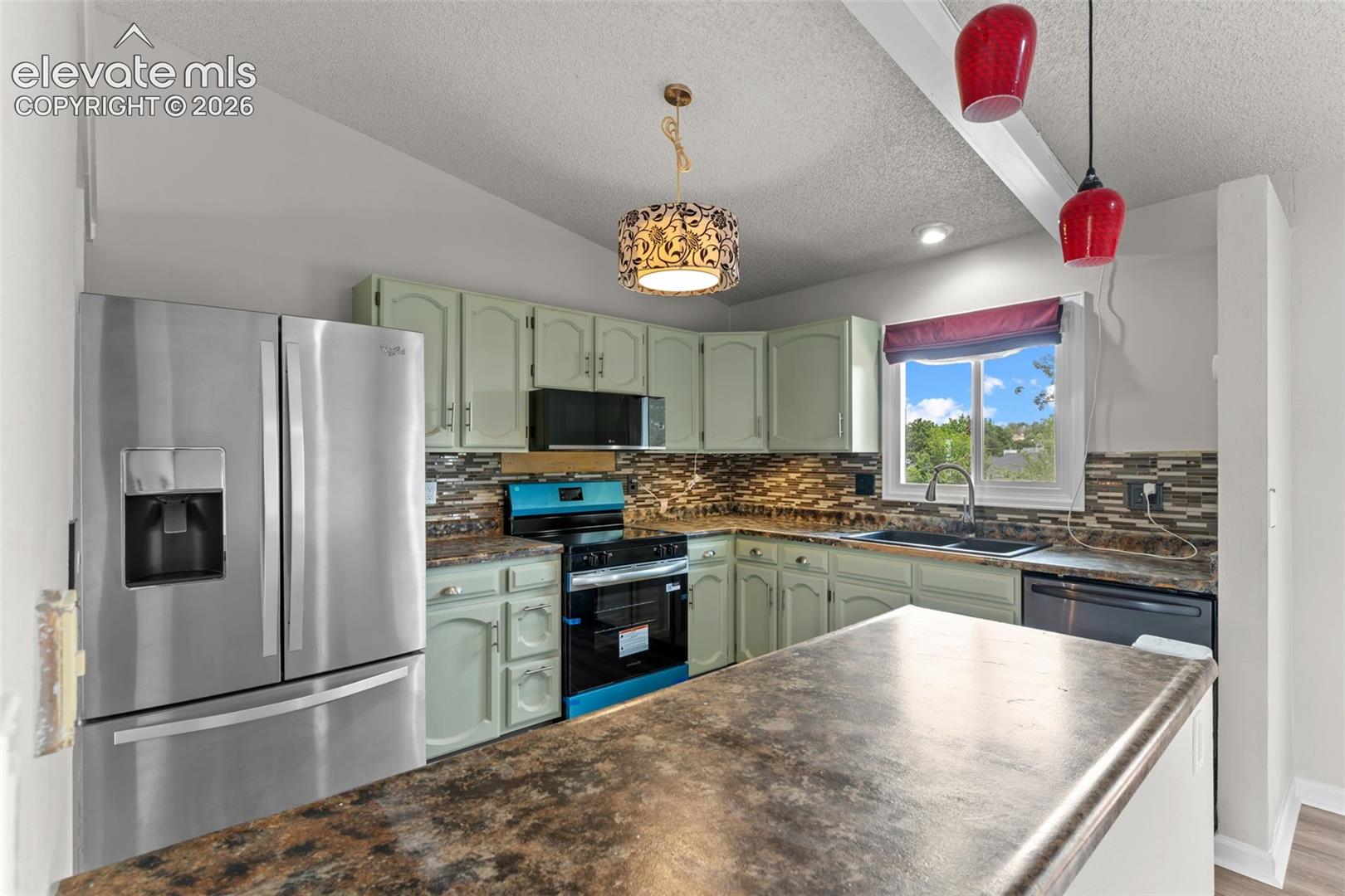 Photo 11 of 3310 Mirage Drive, Colorado Springs