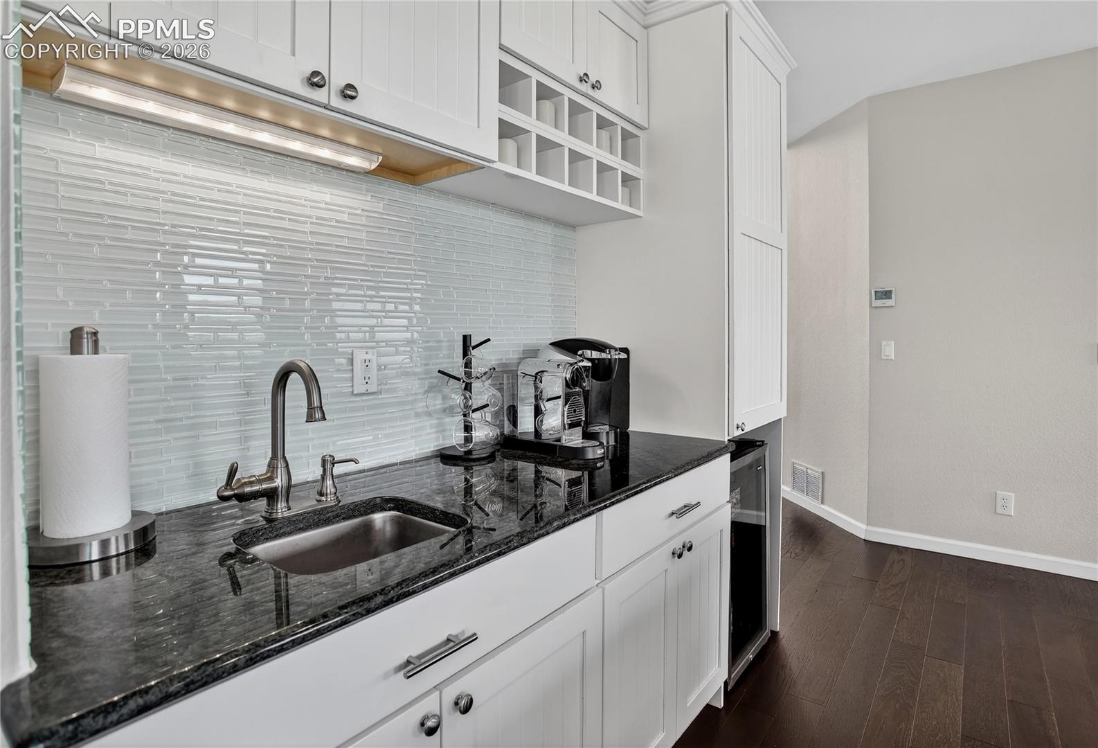 Family room wet bar