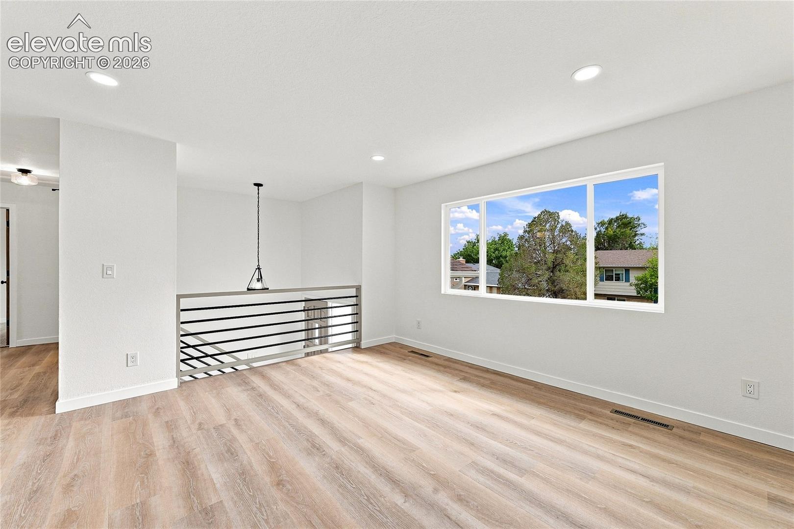 Photo 11 of 5117 Crestwood Drive, Colorado Springs