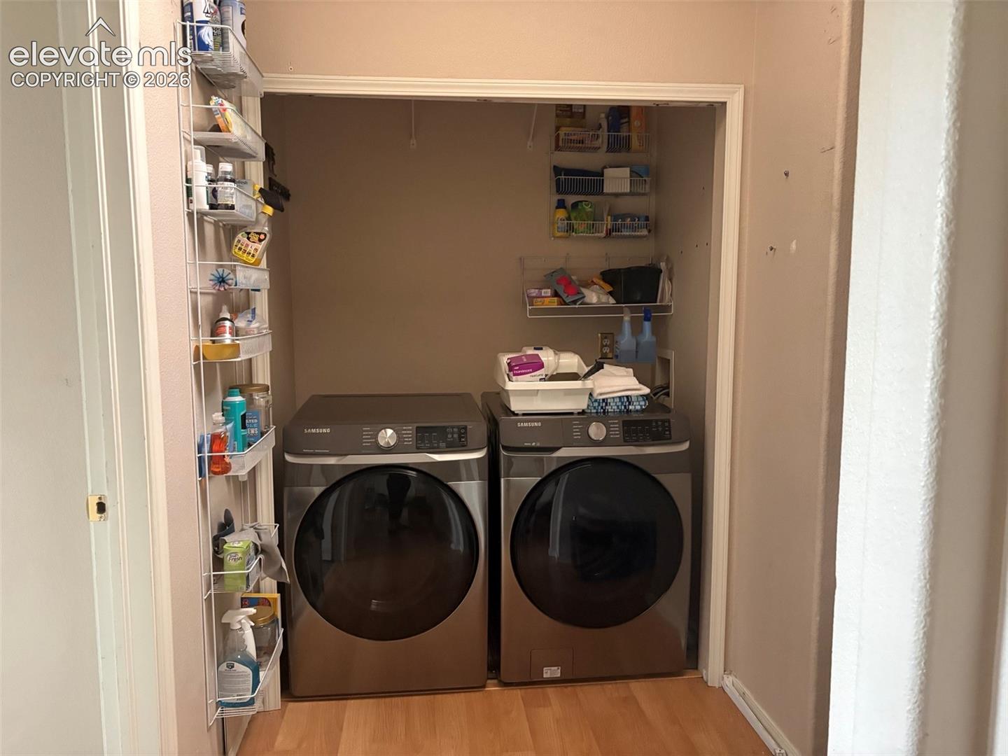 Samsung front loading washer/ dryer 