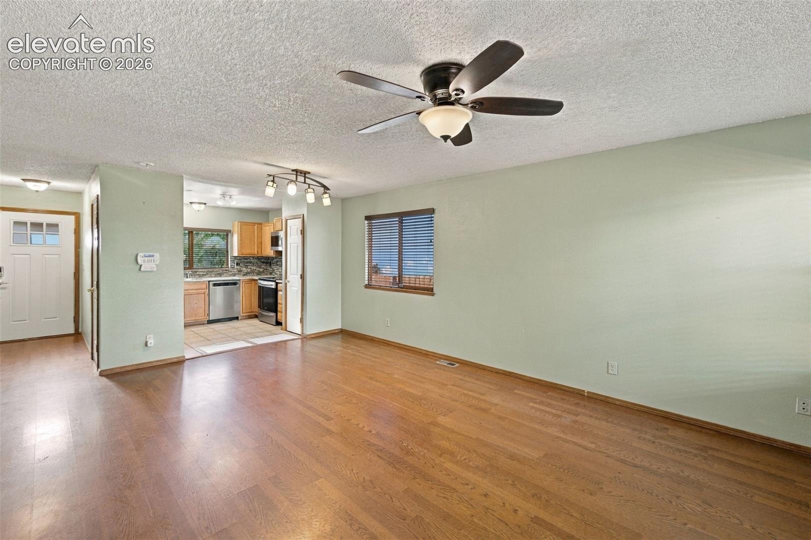 Photo 6 of 5903 Bow River Drive, Colorado Springs