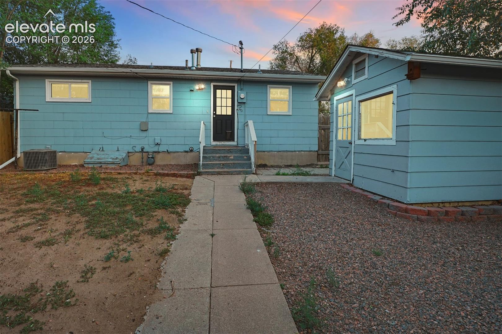 Photo 15 of 1220 E Fountain Boulevard, Colorado Springs