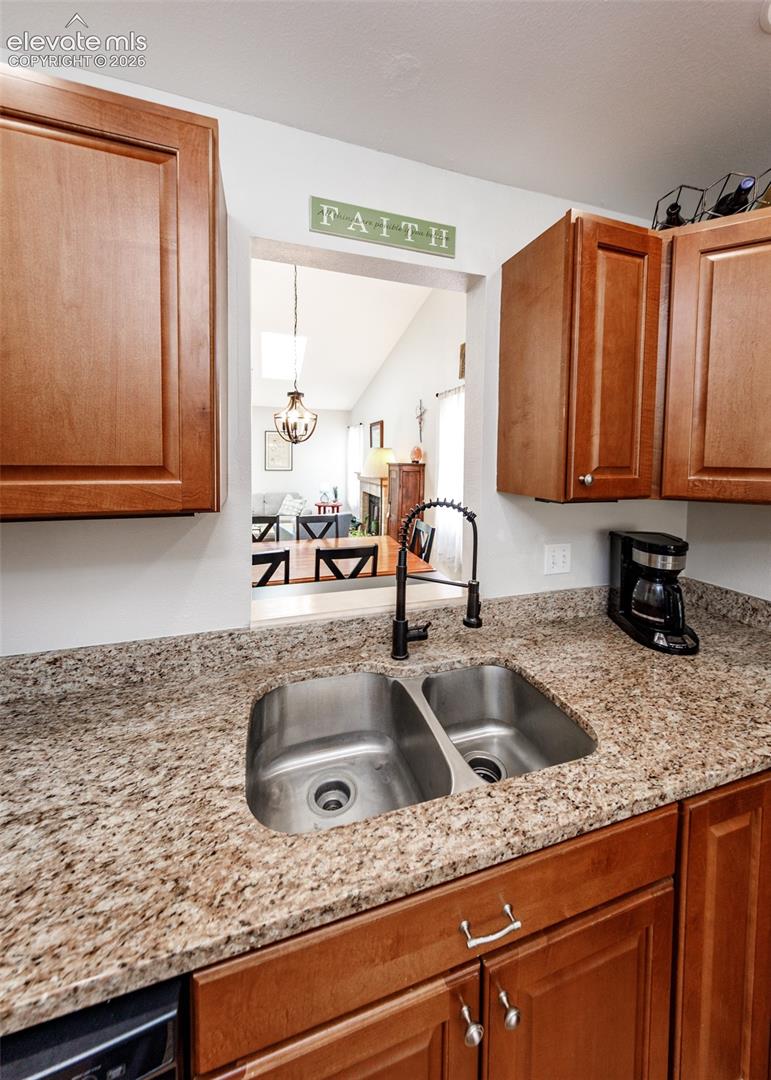 Photo 8 of 16 Sutherland Court, Highlands Ranch