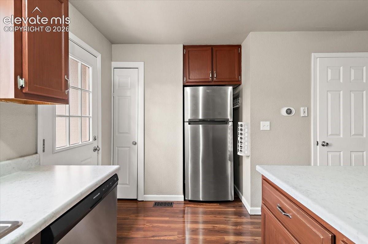 Photo 9 of 6848 Ravencrest Drive, Colorado Springs