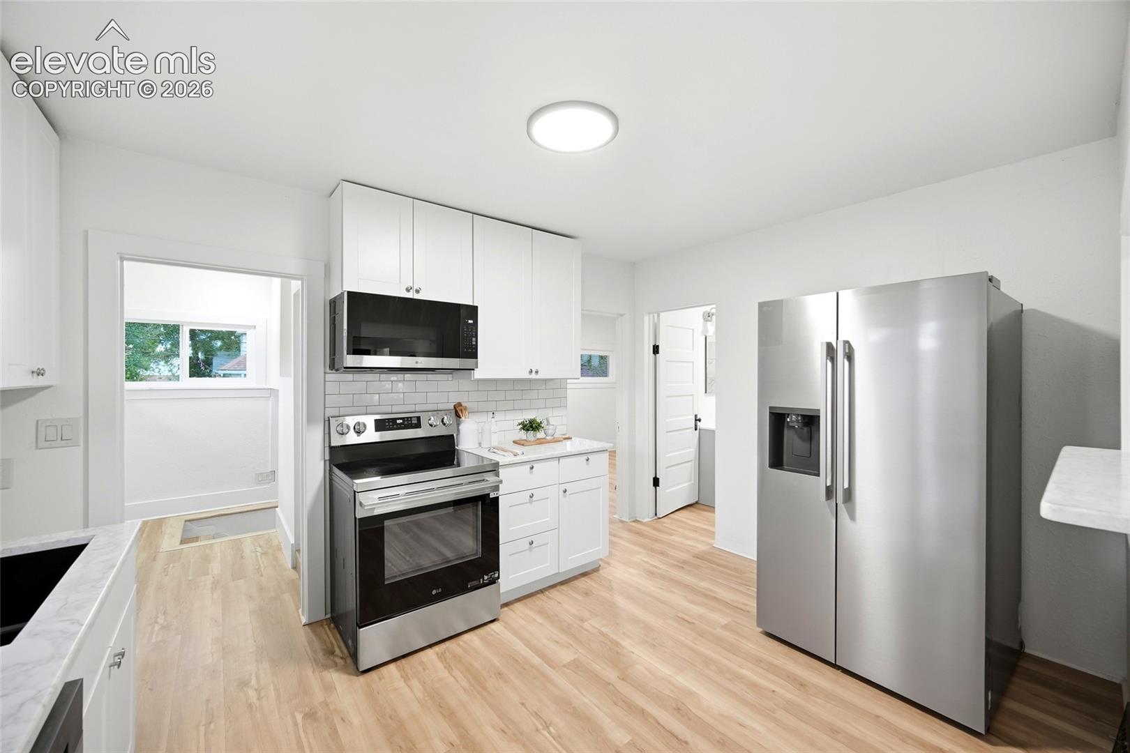Photo 10 of 947 E Costilla Street, Colorado Springs