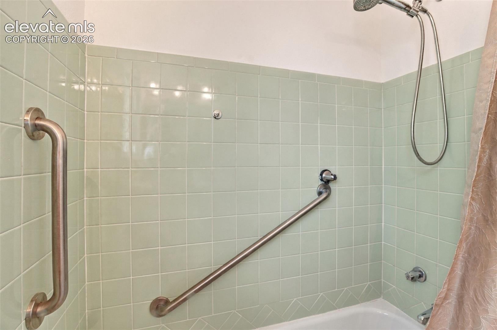 Upper Bathroom