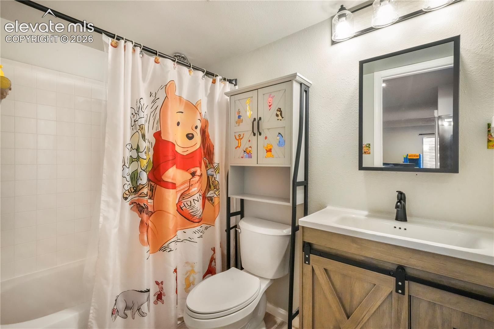 Basement full bathroom