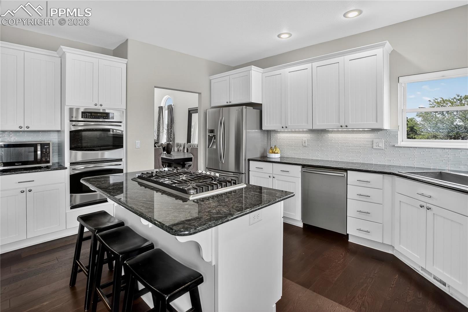 Granite counters & SS appliances including dual oven