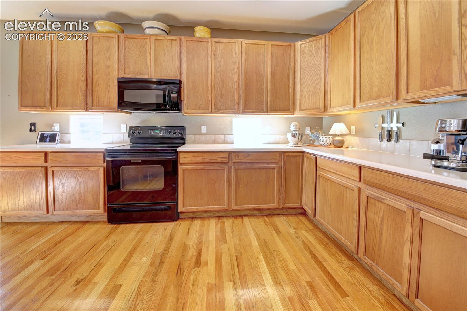 Kitchen small windows add lots of natural light