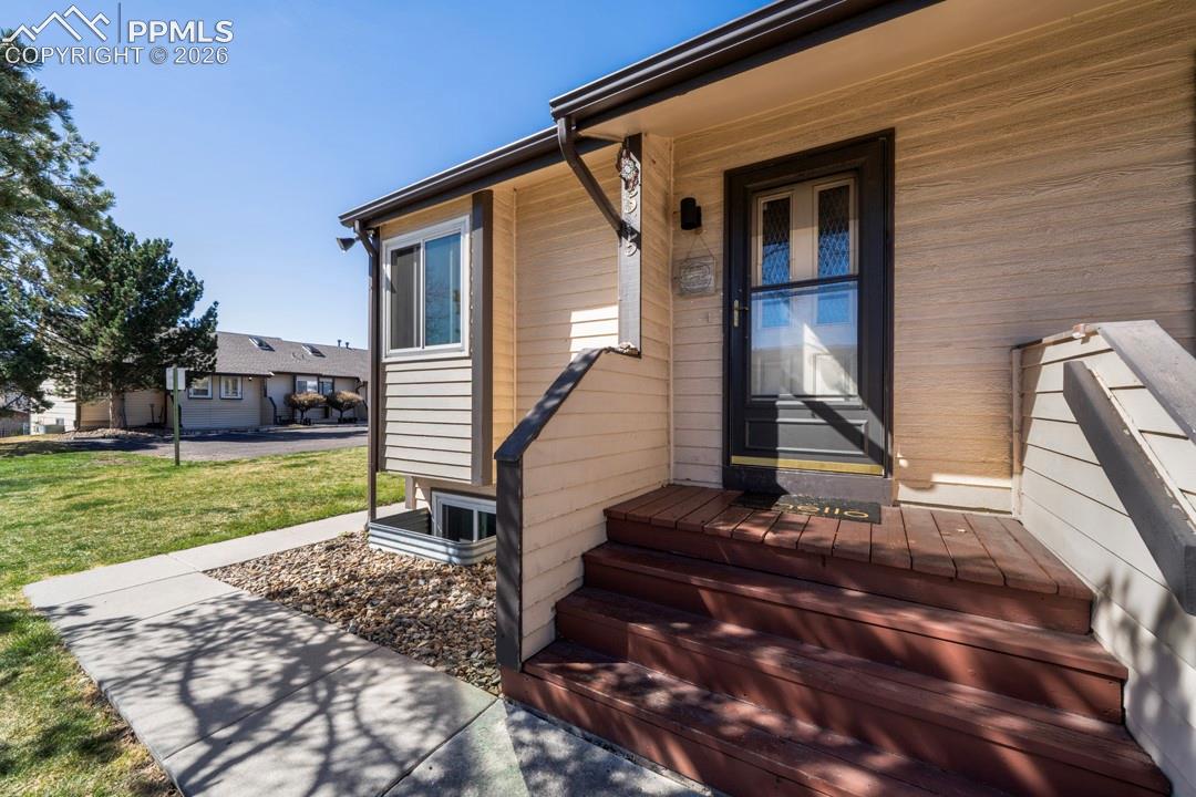 Photo 9 of 4545 Lamplighter Circle, Colorado Springs