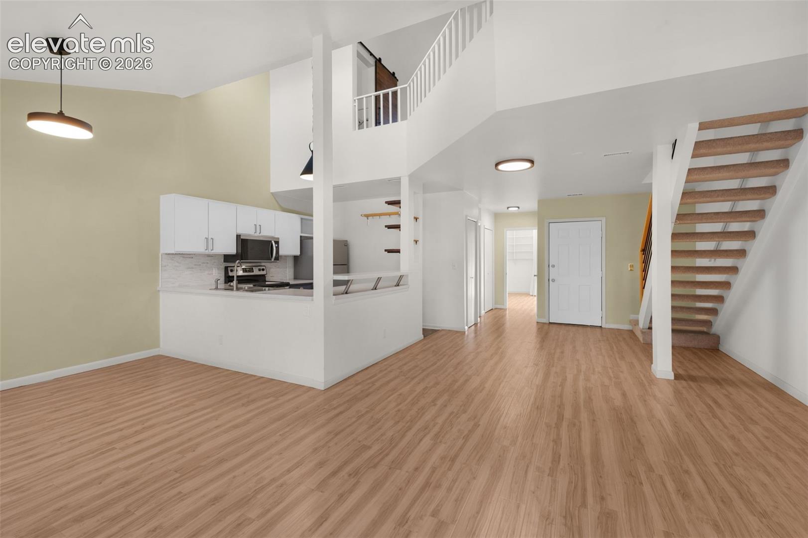 Photo 7 of 592 Observatory Drive, Colorado Springs