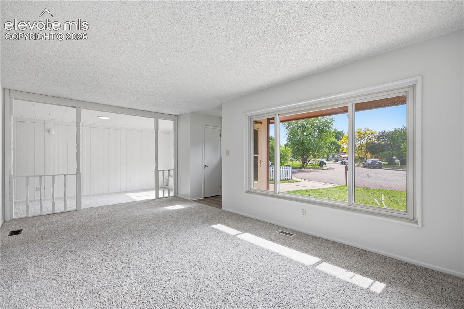 Photo 10 of 72 Doris Drive, Colorado Springs