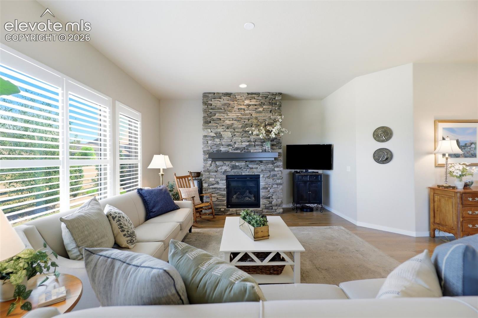 Photo 12 of 10387 Rifle Falls Way, Colorado Springs