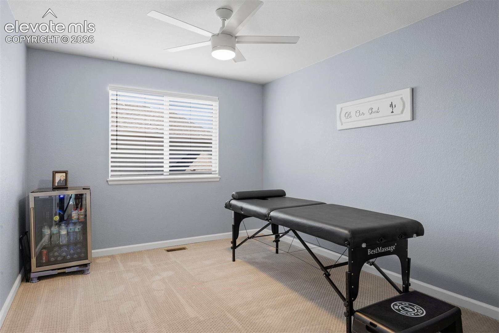 Upstairs bedroom. 