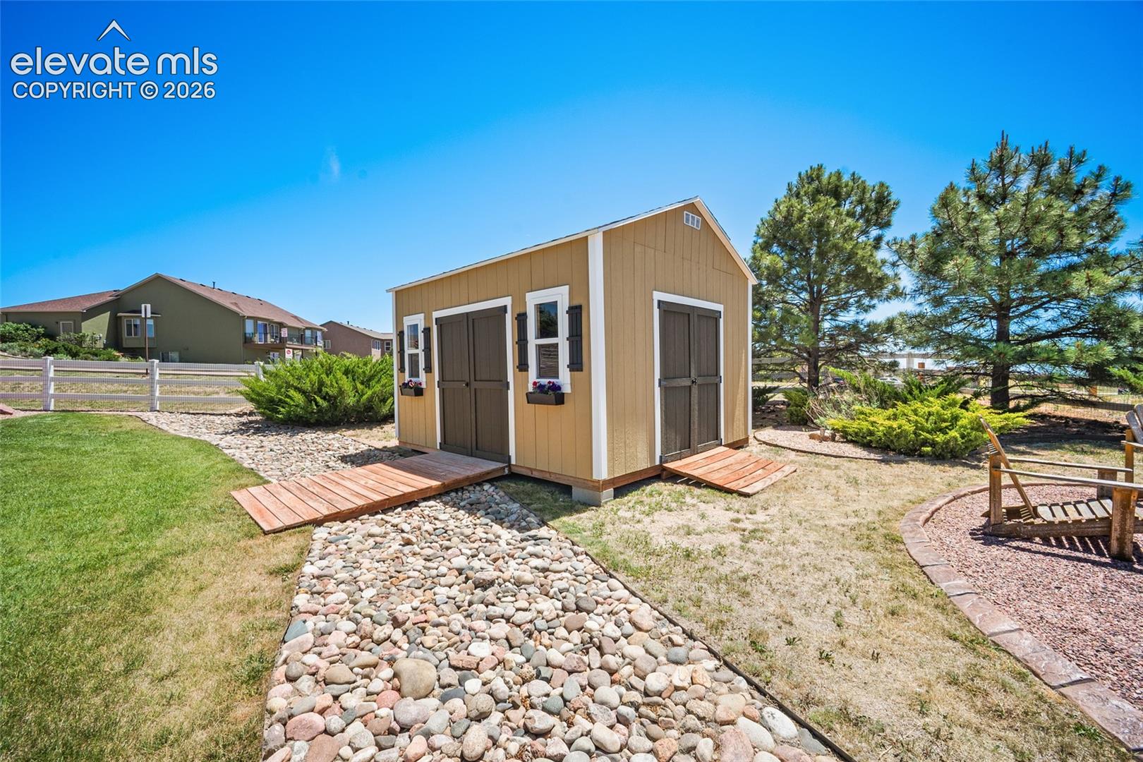 Photo 43 of 9582 Rockingham Drive, Peyton