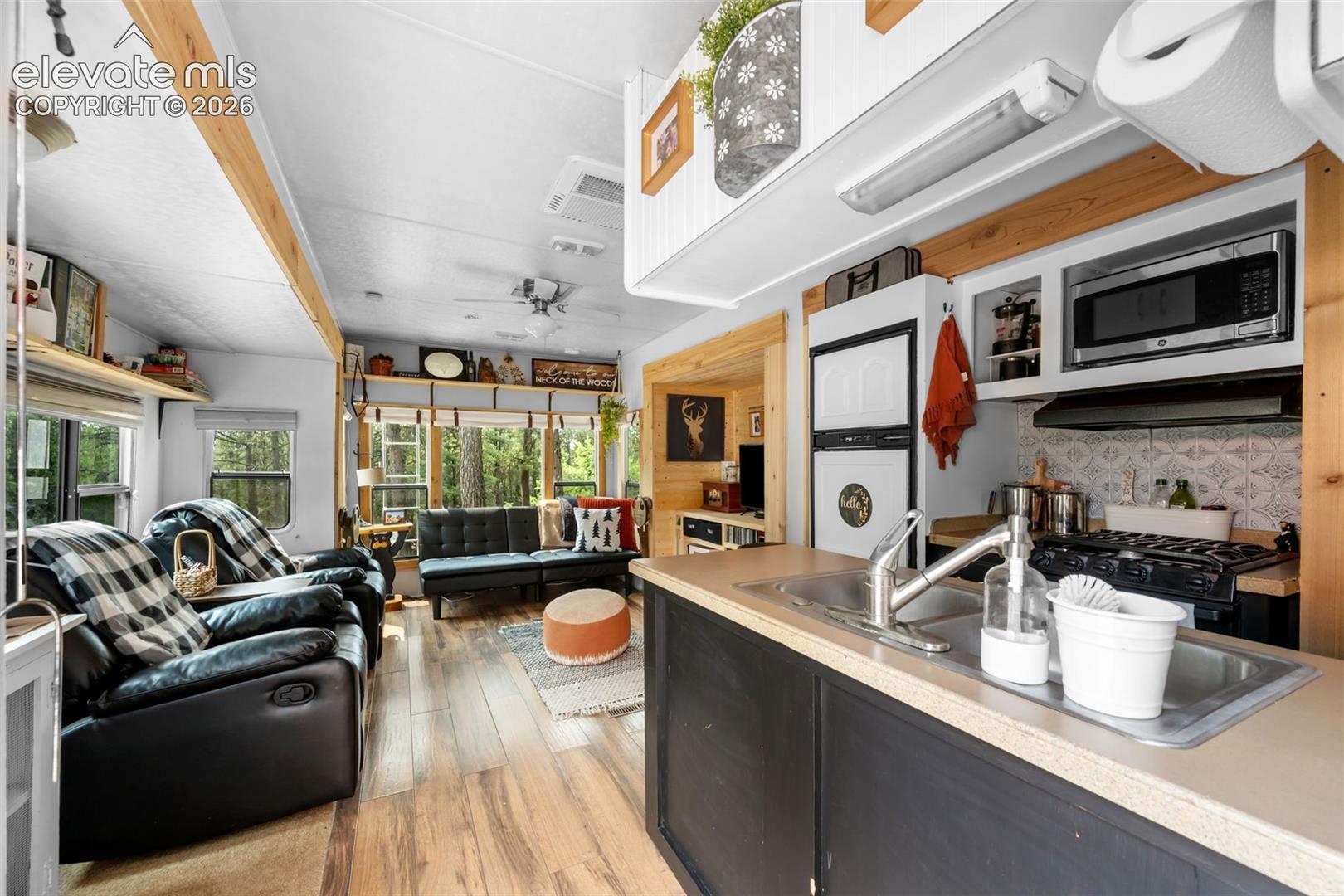 Photo 8 of 1459 Conestoga Creek Road, Florissant