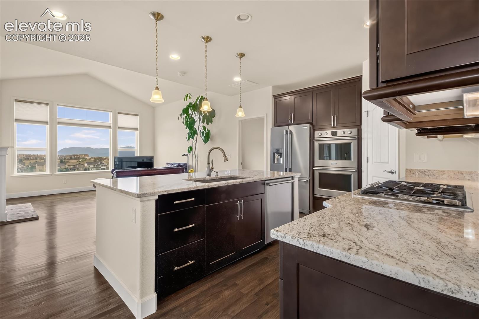 Photo 6 of 1506 PROMONTORY BLUFF View, Colorado Springs