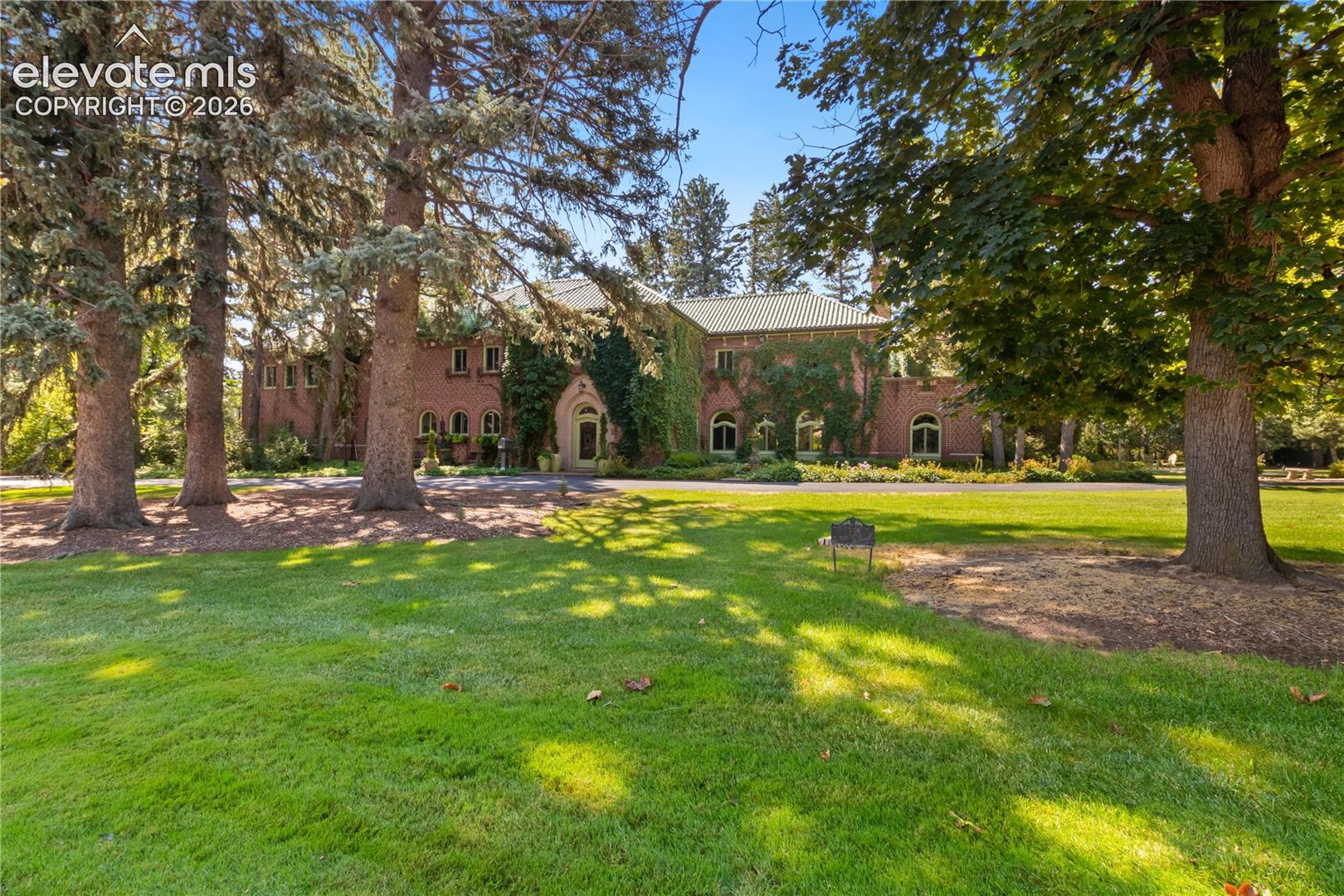 15 Elm Ave, Colorado Springs, CO 80906