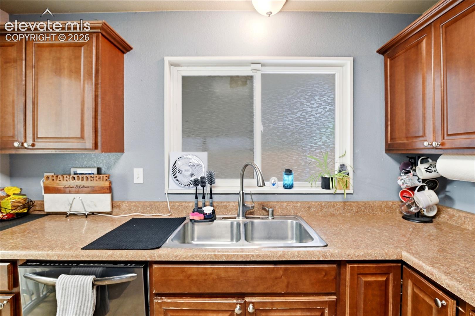 Photo 10 of 137 Steven Drive, Colorado Springs