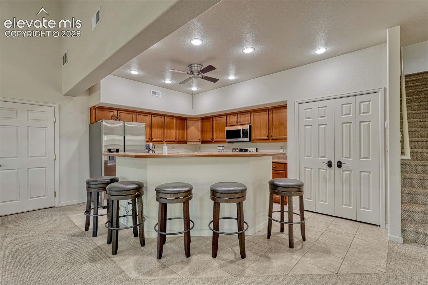 Center island with bar seating