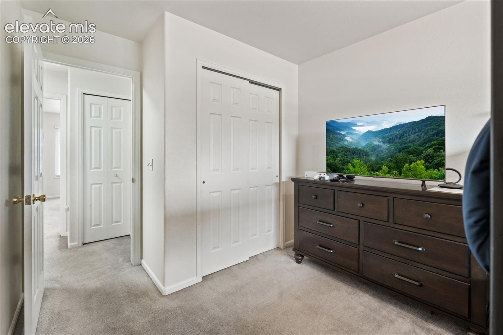 2nd bedroom upper level