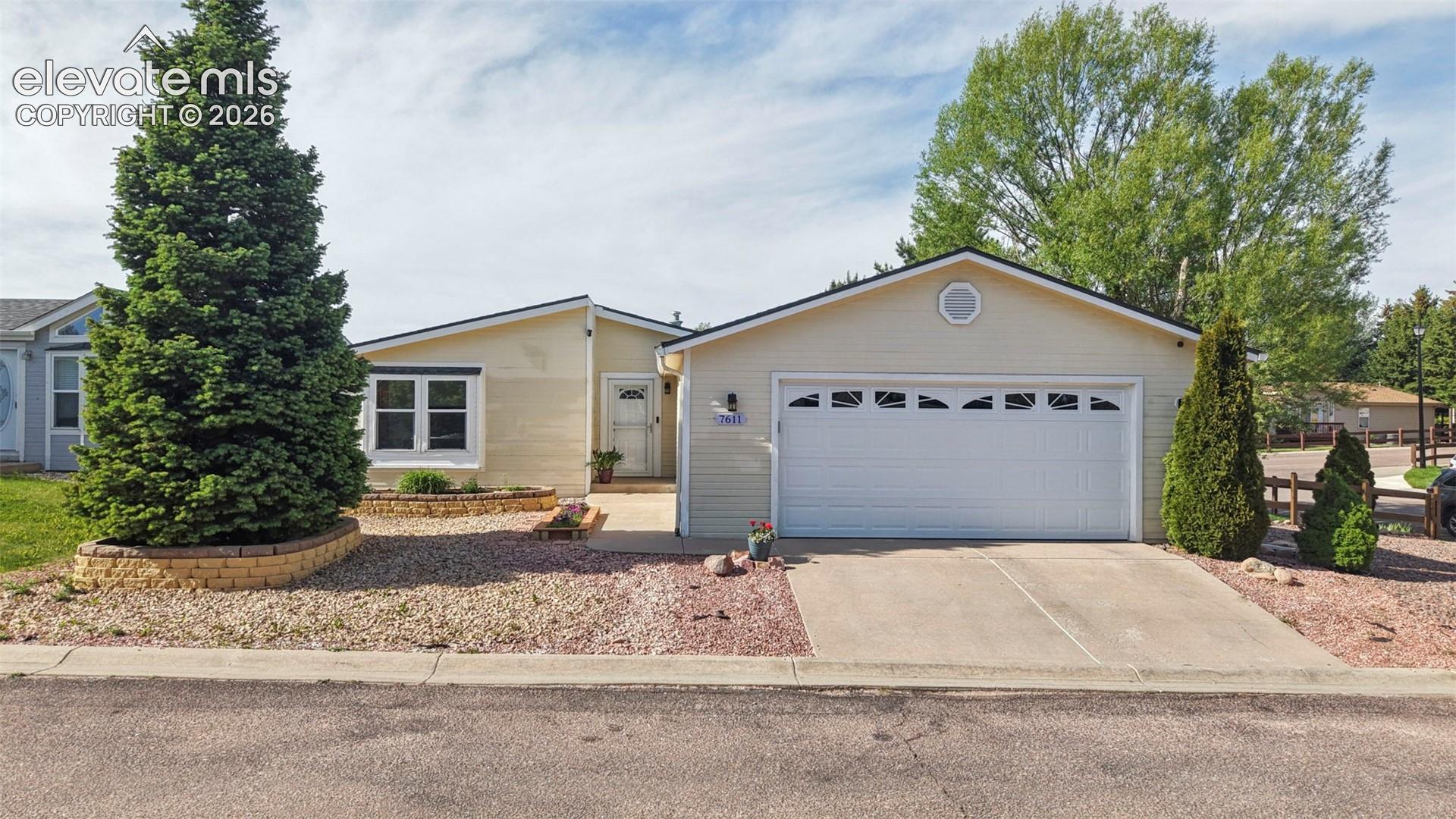 7611 Black Bear Pt, Colorado Springs, CO 80922