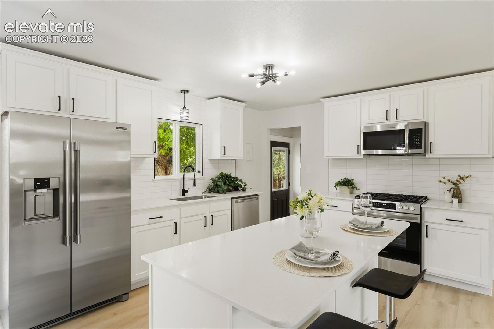 Photo 12 of 705 Pioneer Lane, Colorado Springs