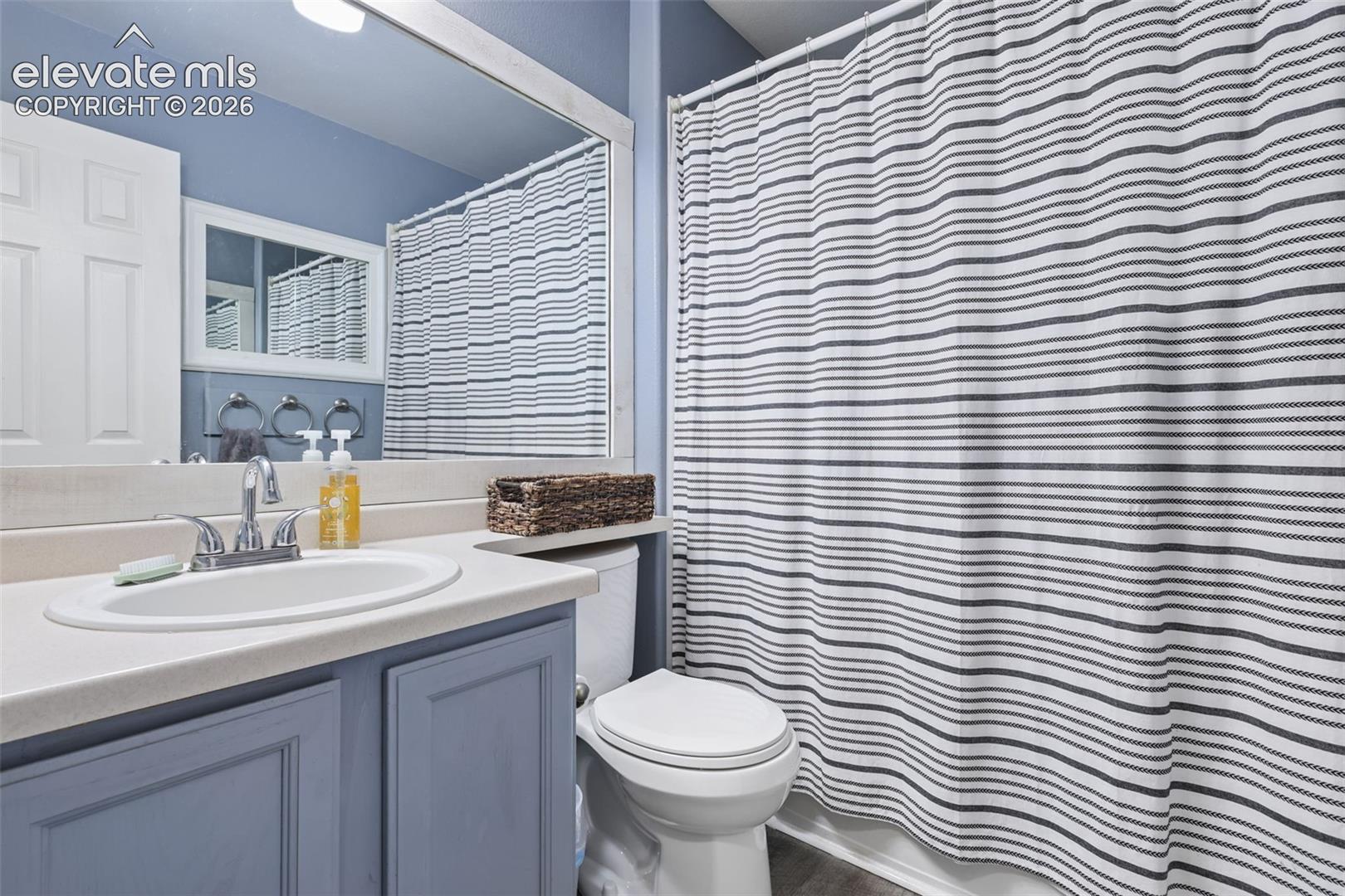  Full bath Upper