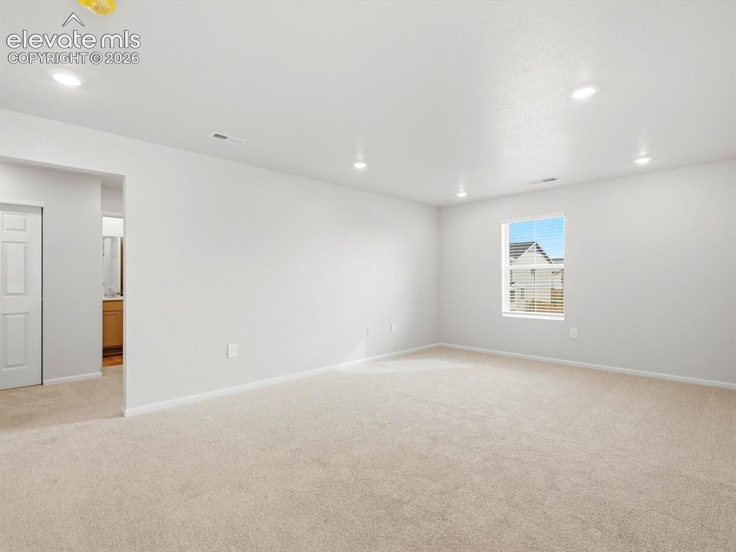 Photo 14 of 10204 Kingsbury Drive, Peyton